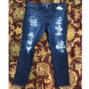 American Eagle High Waisted Ripped Jeggings